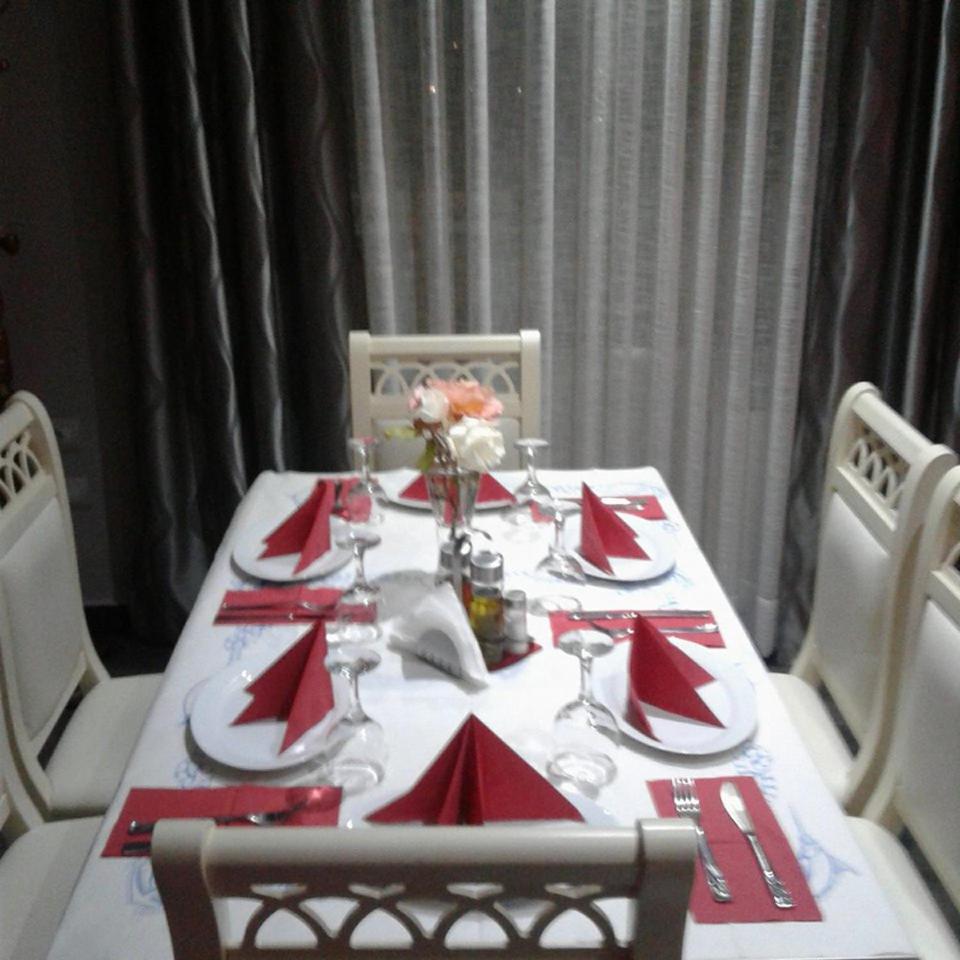 Udenisht Hotel Villa Stone Dream Bar Restaurant מראה חיצוני תמונה
